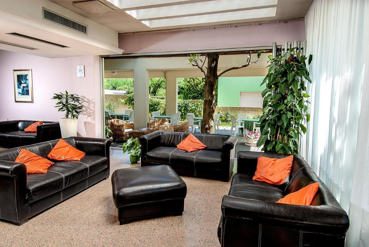 Hotel Le Querce Senigallia Exterior photo
